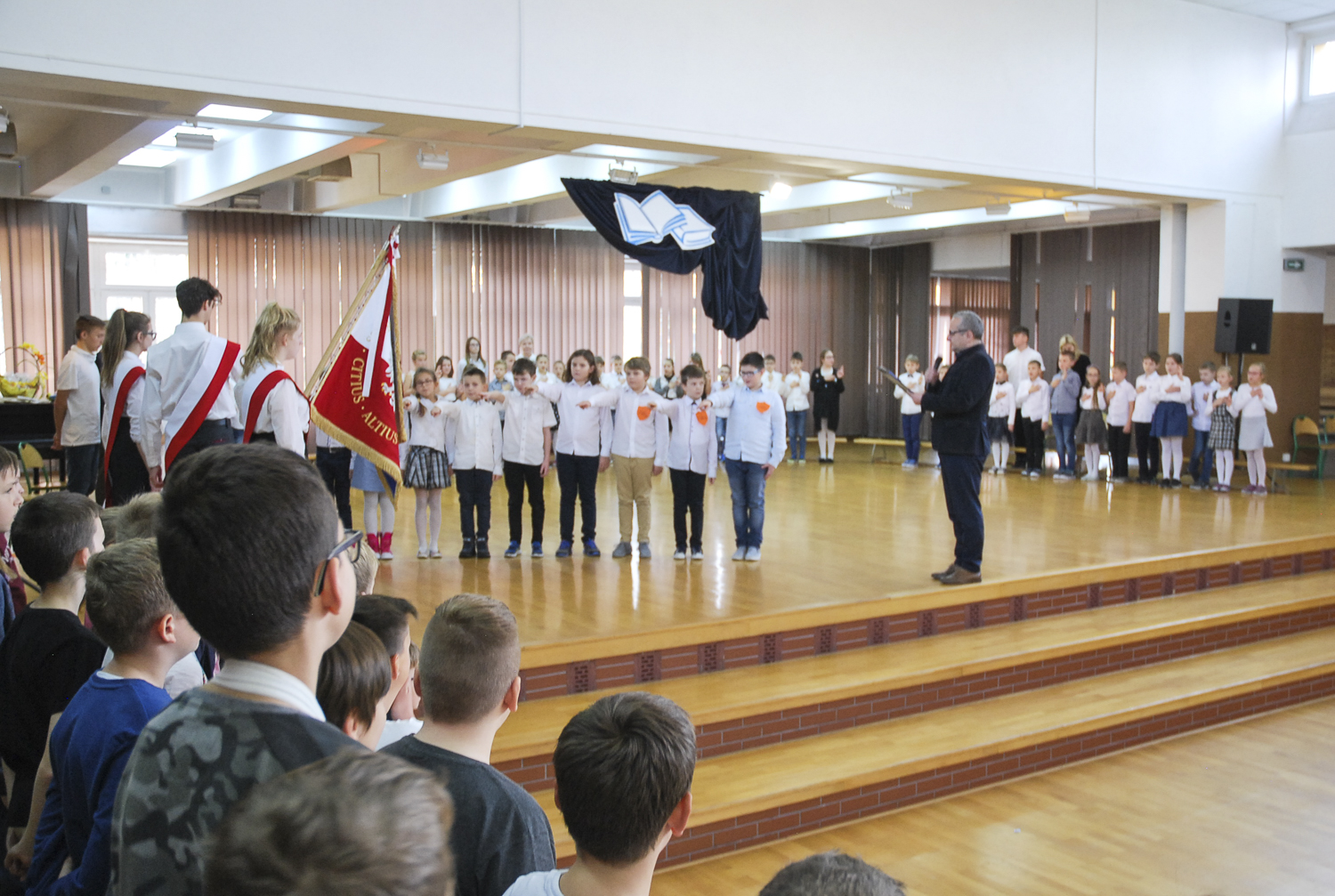 Beata_Misiura_Slubowanie_Klas_Czwartych_2018_Ozimek_1500px_18